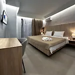 Rodosrooms Apartman *