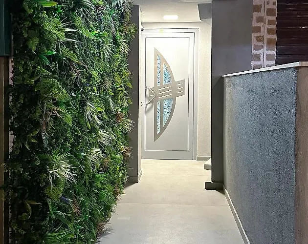 Lägenhet Rodosrooms *