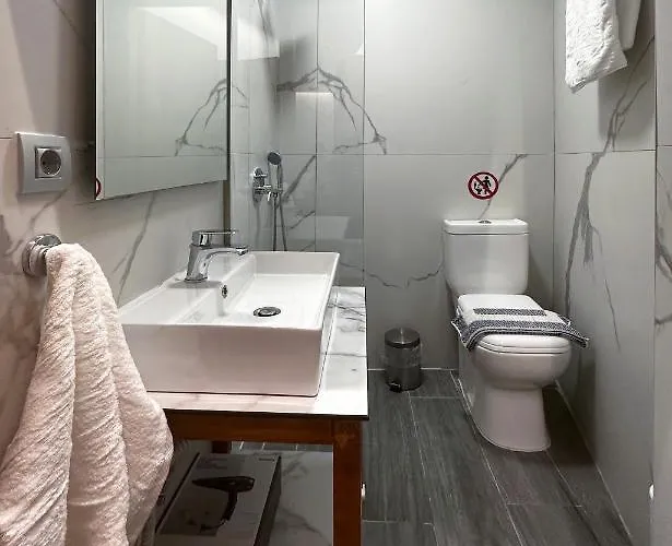 Rodosrooms Διαμέρισμα Rhodes City