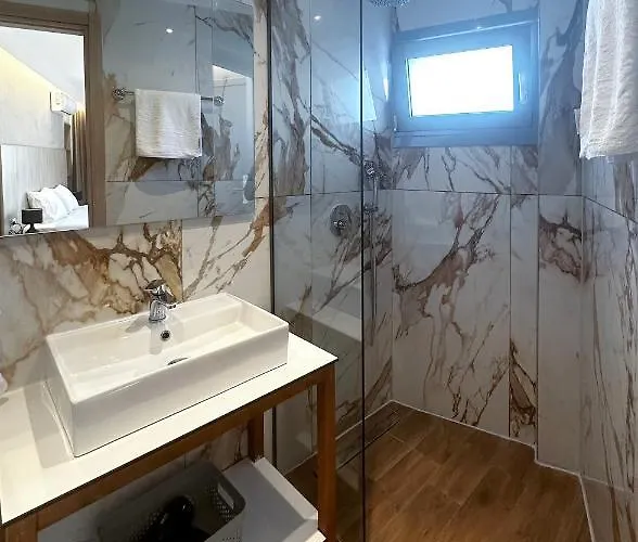 Rodosrooms *